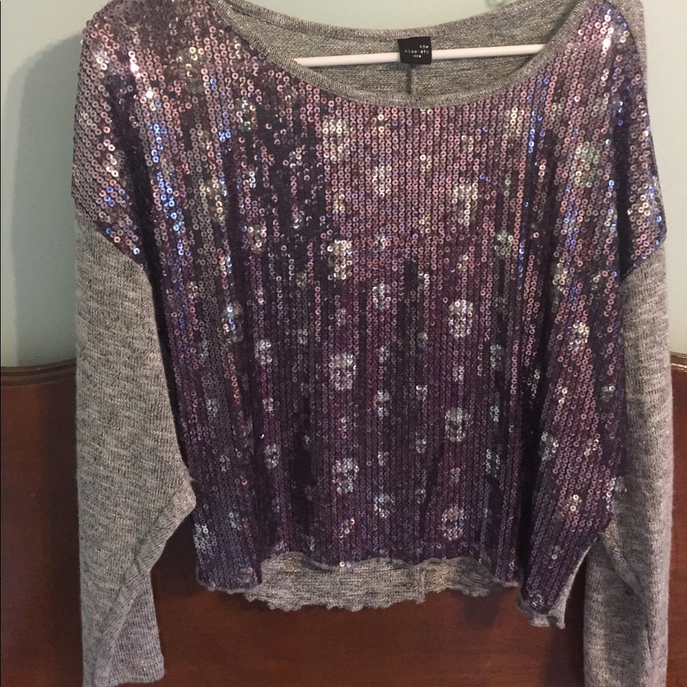 Cropped thin knit sweater